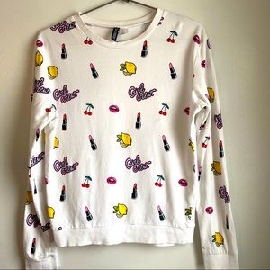 H&M white Girl Crew lipstick sweater